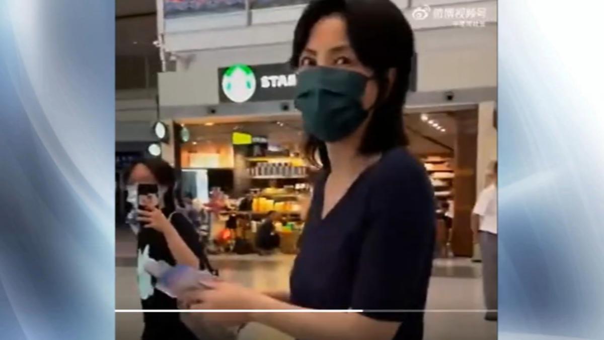  王菲 