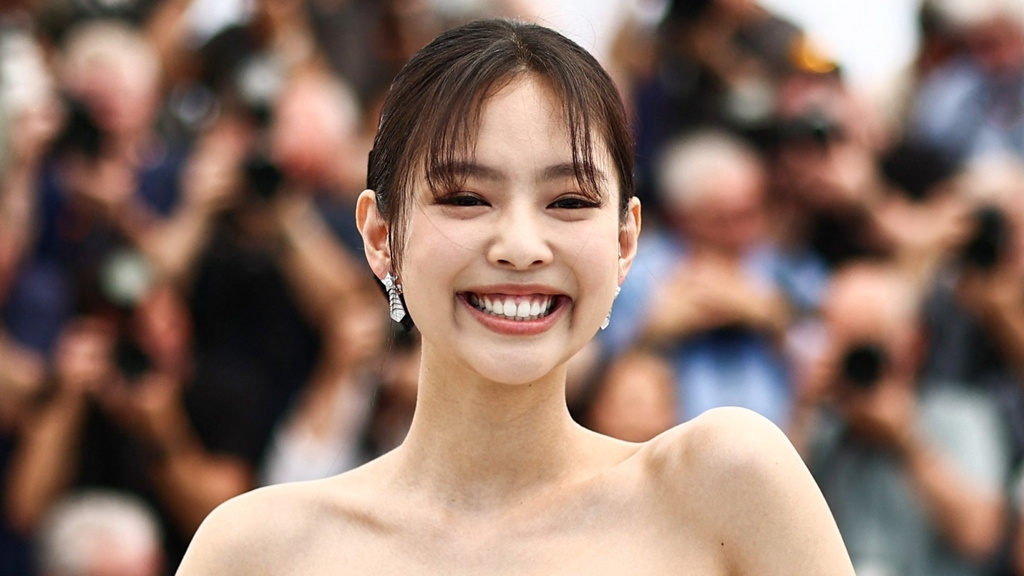  Jennie




 